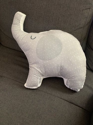 Customer photo review of Coussin Peluche Elephant
