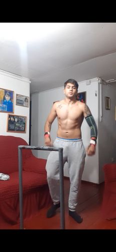 Customer photo review of Muñequeras Crossfit Pink Camo