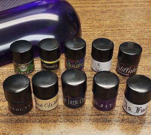 Customer photo review of Set of 5 1ml sample vials