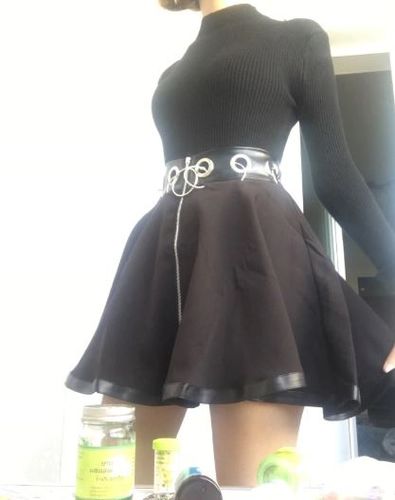 Customer photo review of Zipper Skirt Gothic Punk Style