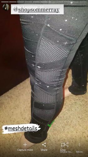 Customer photo review of Side Mesh Butt Lift Pocket Active Leggings - Metallic Stars