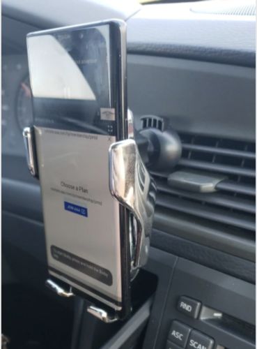 Customer photo review of PREMIUM - Automatisch Klemmende Telefoonhouder | Draadloze Oplader