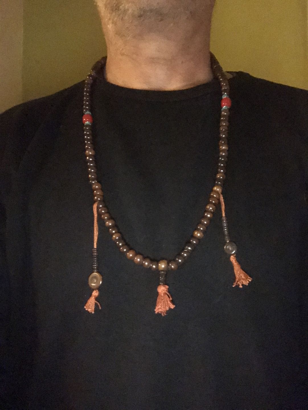 Customer photo review of Mala Tibétain | Os de Yak | Brun 9mm