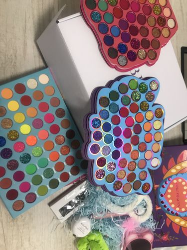 Customer photo review of Wild Box