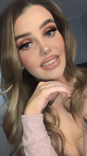 Customer photo review of Magnetic Eyeliner & Lash Kit by LashAura™ - (60% OFF)