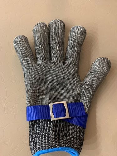 Customer photo review of SCHNITT-FIT - der zuverlässige Schnittschutz-Handschuh aus Edelstahl
