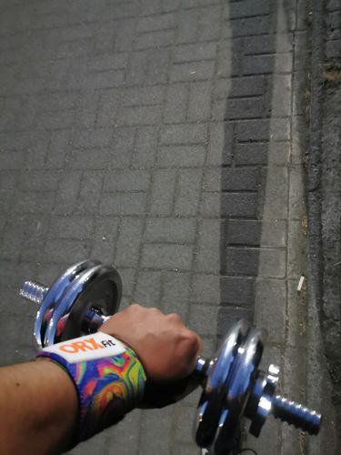 Customer photo review of Muñequera Crossfit Psicodelic