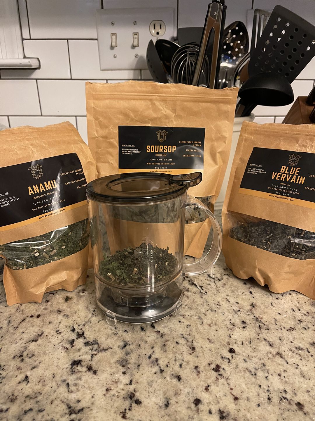 Customer photo review of Soursop Leaf