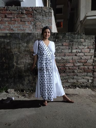 Customer photo review of Alizeh Polka Midi Dress