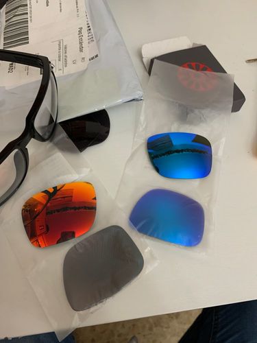 Customer photo review of MRY Replacement Lenses for Oakley Holbrook