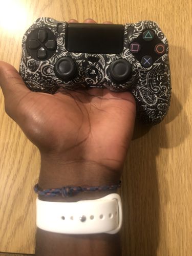 Customer photo review of White Motif