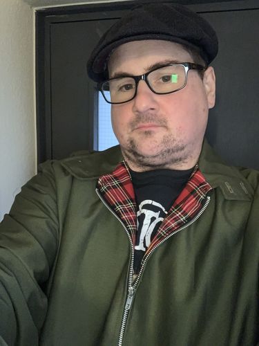 Customer photo review of Mens Classic Harrington Jacket - Olive