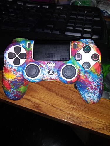Customer photo review of Tie Dye - PS4 Controller Skin