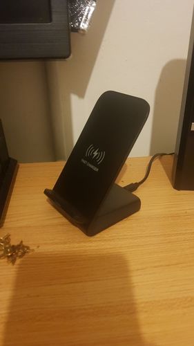 Customer photo review of iPhone Wireless Charging Stand