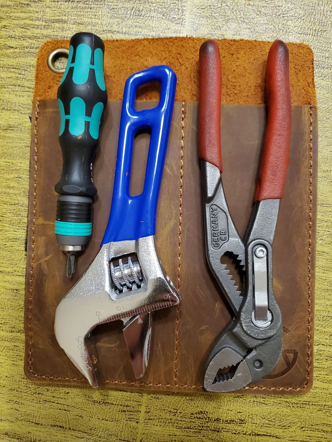 Customer photo review of Wera 05051272001 813 R Bitholding Screwdriver with Rapidaptor Quick-Release Chuck, 1/4" x 90 mm