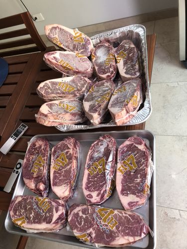 Customer photo review of New York con Hueso Steak Corte Grueso