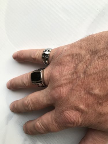 Customer photo review of ANTIQUE CROSS BONE RING