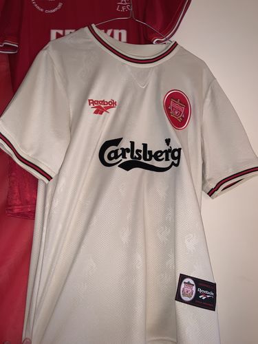 Customer photo review of Liverpool 1996/1997 Away Kit