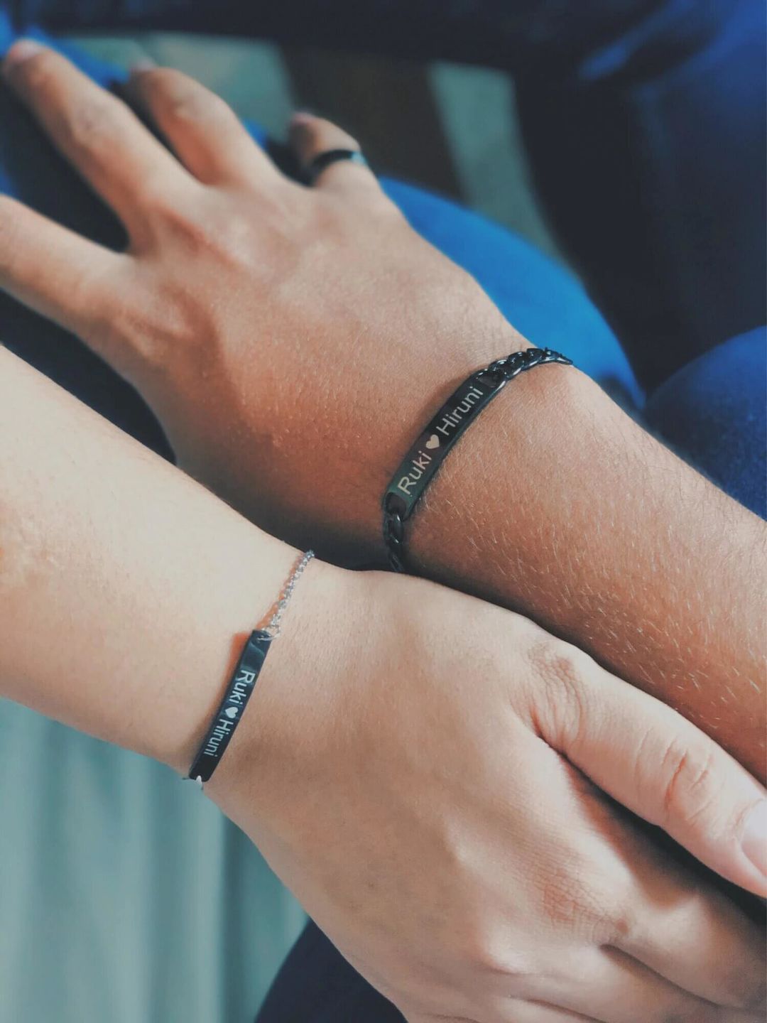 Customer photo review of LOANYA Pärchen-Armband mit individuellem Schriftzug