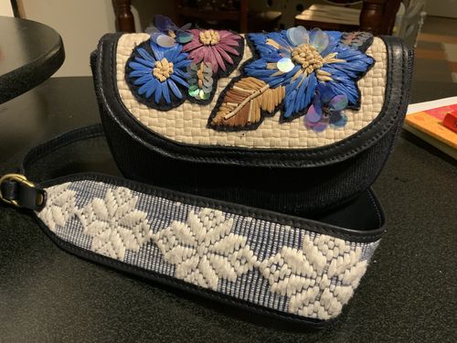 Customer photo review of Vinia Hardin Fanny Pack
