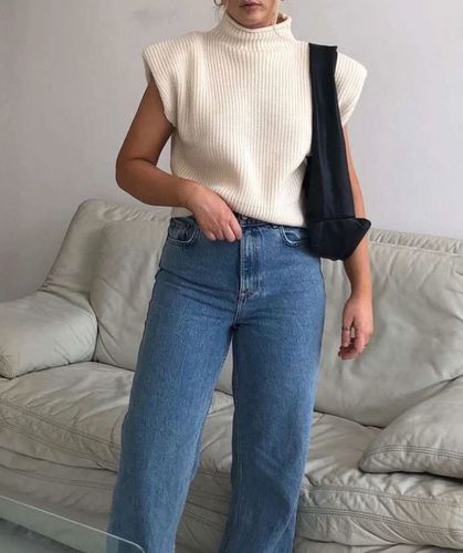 Customer photo review of Randi Highneck Knit Crop Top