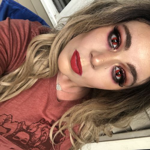 Customer photo review of Halloween contacts Get 3 random pairs with cases