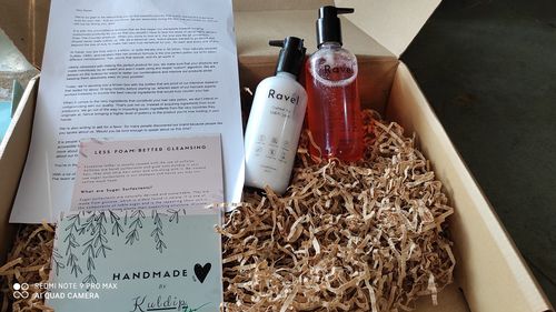 Customer photo review of Shampoo & Conditioner Set