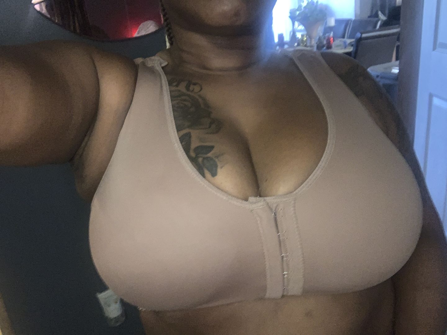 Customer photo review of Sculpting Bra with Hooks & Thick Straps NS065