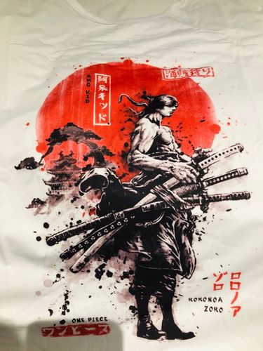 Customer photo review of Roronoa Zoro - Tee