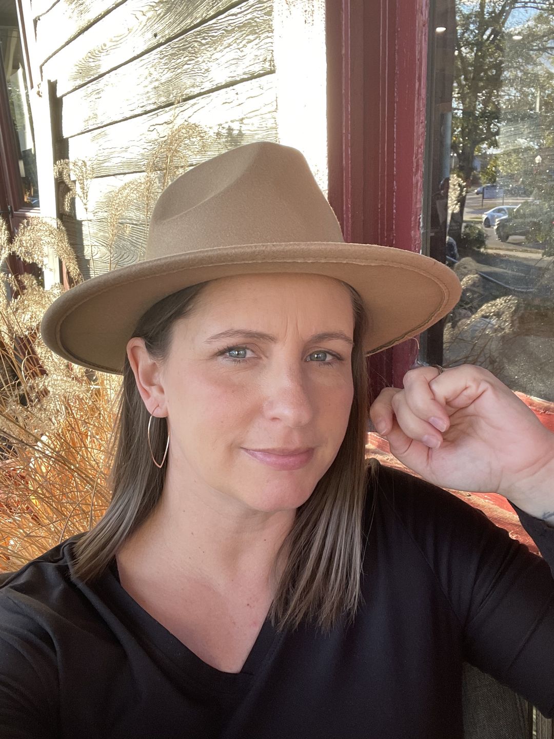 Customer photo review of Wide Brim Hat