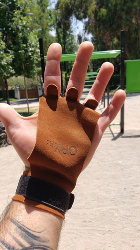 Customer photo review of Calleras Clay "3 fingers"