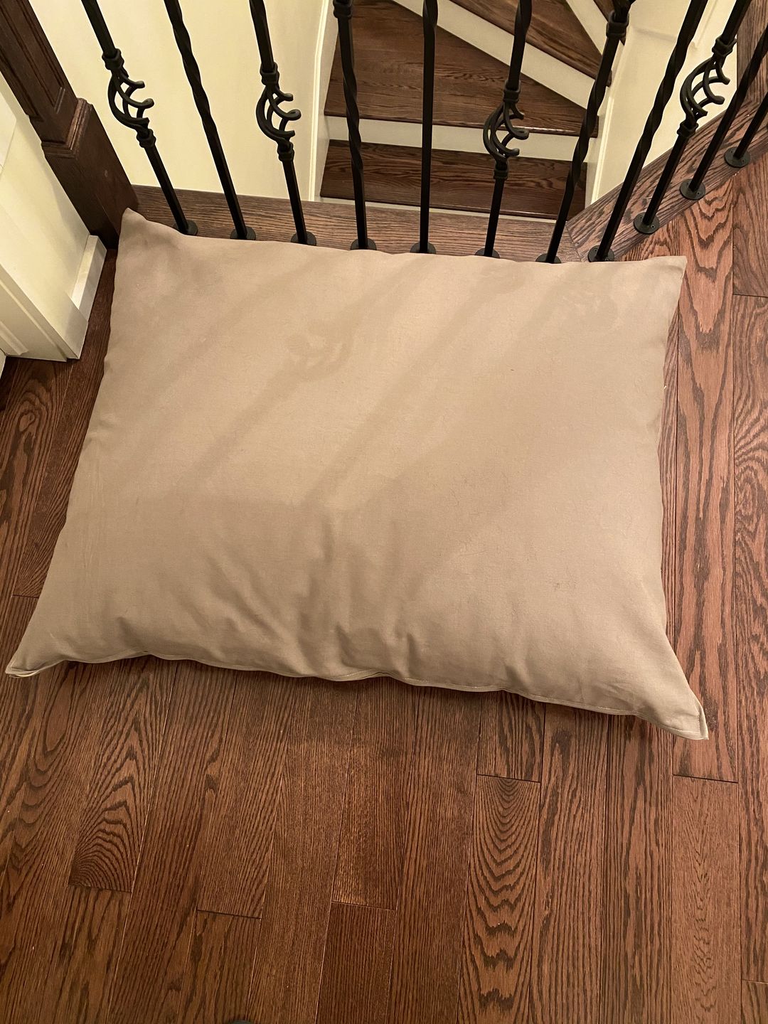Customer photo review of NaturoPet Natural Pet Bed, Natural Virgin Wool & Organic Cotton - Indoor