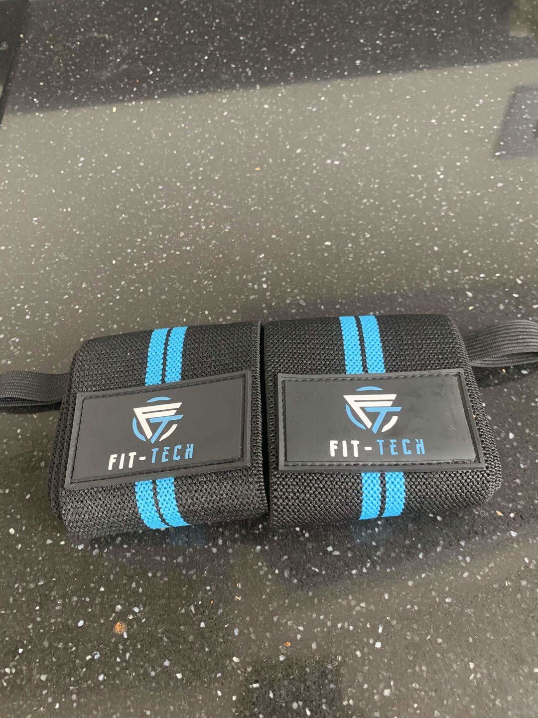 Customer photo review of Fit-Tech Ultimate Support Wrist Straps