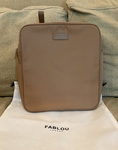 Customer photo review of City Liner - Tan