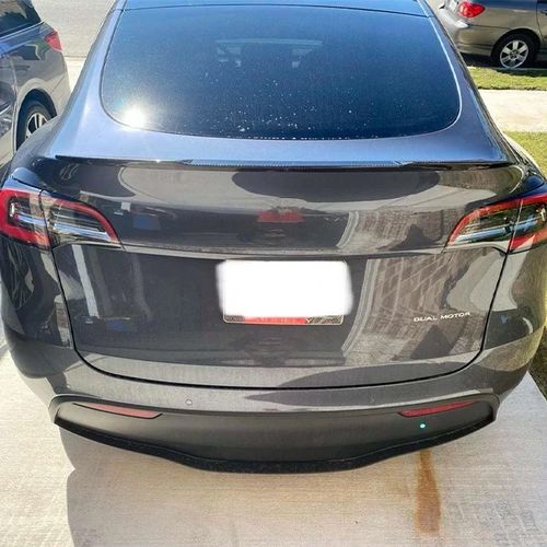 Customer photo review of *NEW* Carbon Fiber Performance Spoiler for Tesla Model Y 2020
