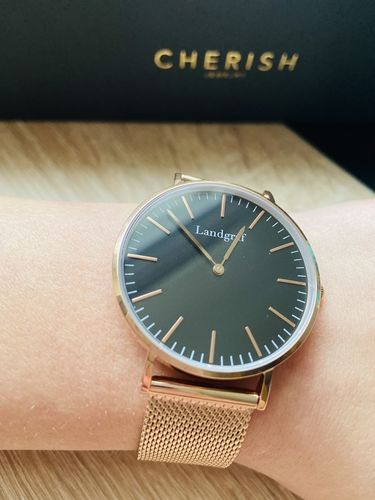 Customer photo review of Paris Edition Limited