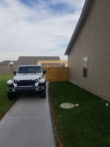 Customer photo review of Gladiator Vader Grille w/ Mesh - Black & White (18-21 Jeep Wrangler JL & Gladiator JT)