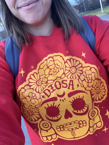 Customer photo review of Eterna Diosa Sweatshirt