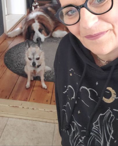 Customer photo review of WOLF IM WALD - Bio Unisex Hoodie (BASIC)