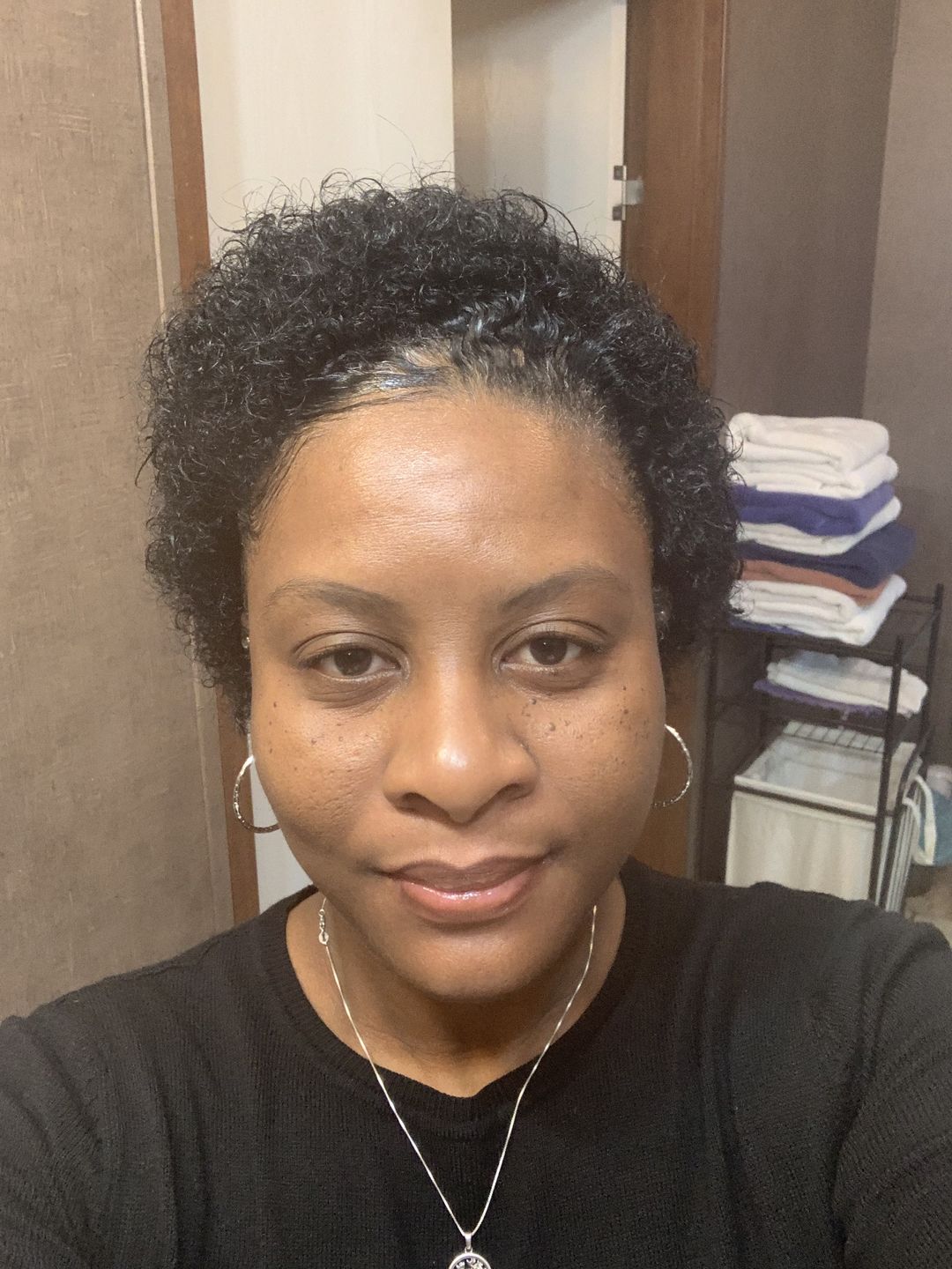 Customer photo review of Hair Growth Serum for Curly Hair with Organic Castor Oil for Strengthening and Vanilla Berry Fragrance