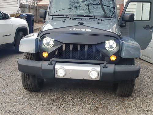 Customer photo review of Gladiator Vader Grille & Halo Headlights & Halo Fog Lights (07-18 Wrangler JK)