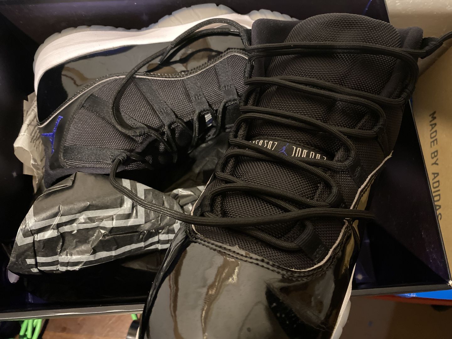 Customer photo review of Round Standard Shoe Laces - Solids