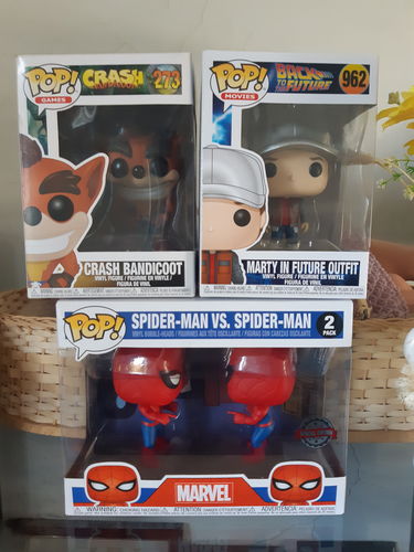 Customer photo review of FUNKO POP Marvel : 2 pack Spider-Man imposter (special edition)