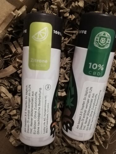 Customer photo review of Probier-Set Aromaöl Zitrone + 10% Vollspektrum CBD-Öl