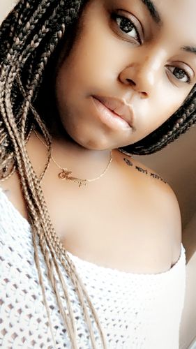 Customer photo review of Custom Fancy Name Necklace