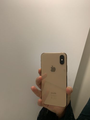 Naima D. review of Apple iPhone XS 256GB Gold Unlocked Refurbished Excellent image 1 out of 1