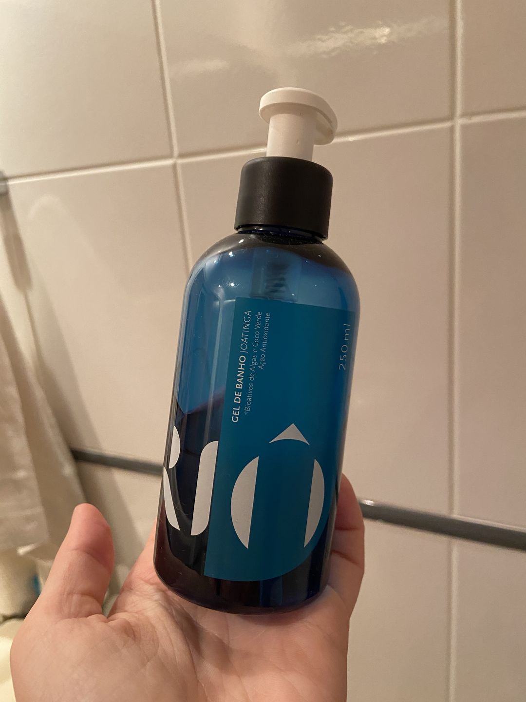 Customer photo review of Gel de Banho Corpo e Mãos