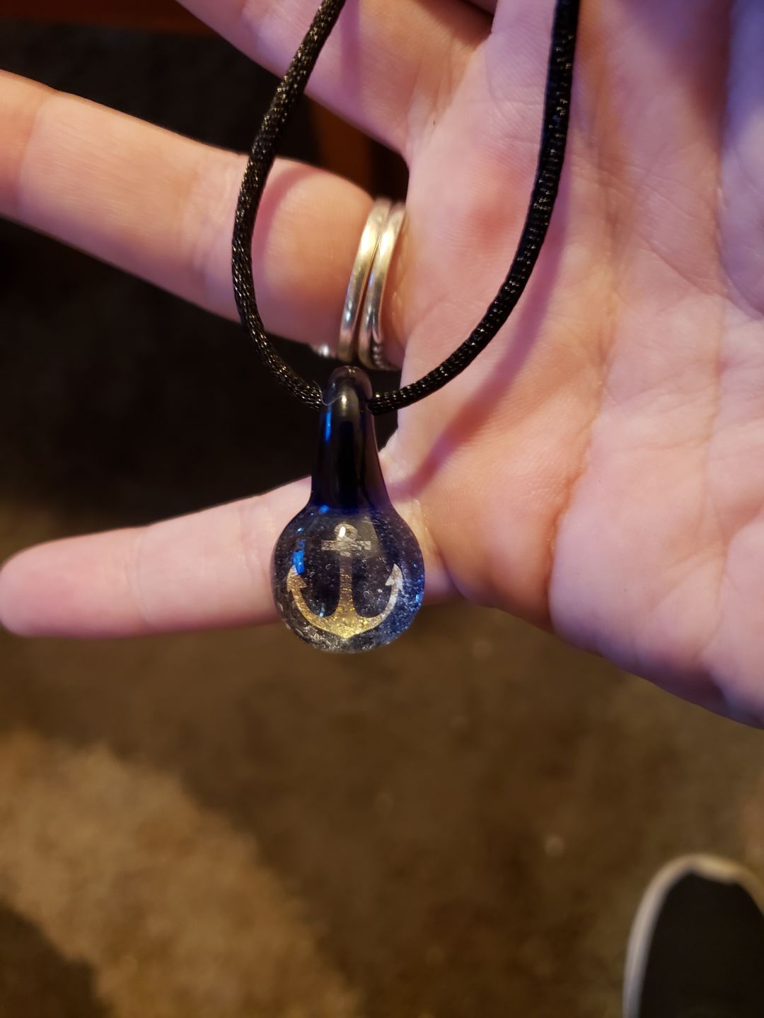 Customer photo review of Anchor Hologram Pendant with Infused Cremation Ash