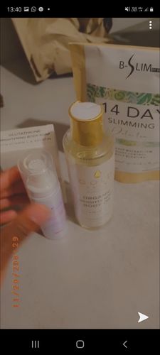 Customer photo review of Savon corporel éclaircissant - GoldSkin