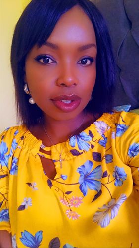 Customer photo review of Brazilian Fringe Bob - 8"